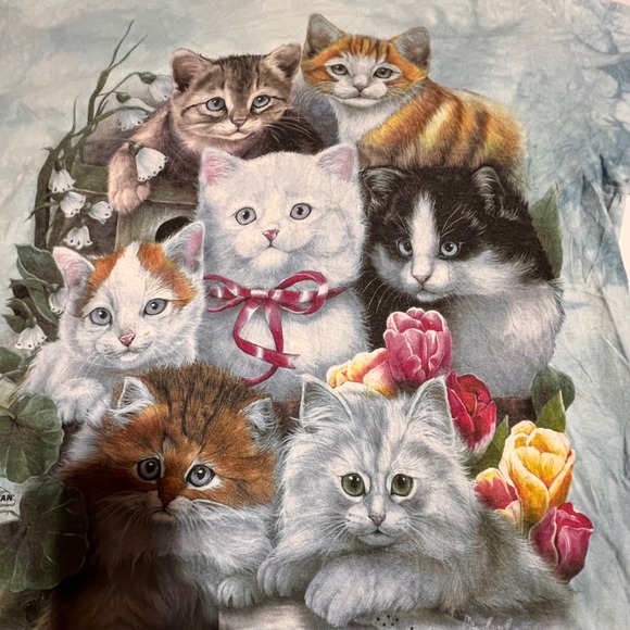 Vintage The Mountain XL Kitten Graphic T-Shirt Womens  Blue Tie Dye USA 2000 - Picture 2 of 8